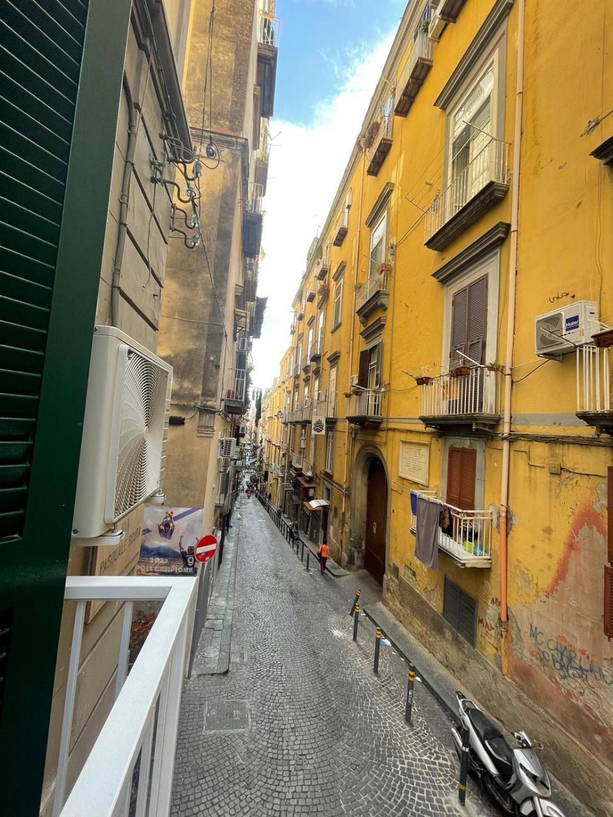 Spaccanapoli 41 Appartement *